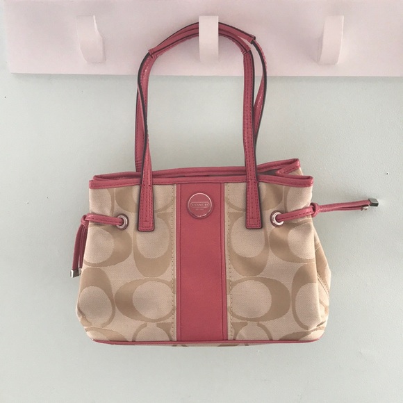 Coach handbag - Picture 2 of 5